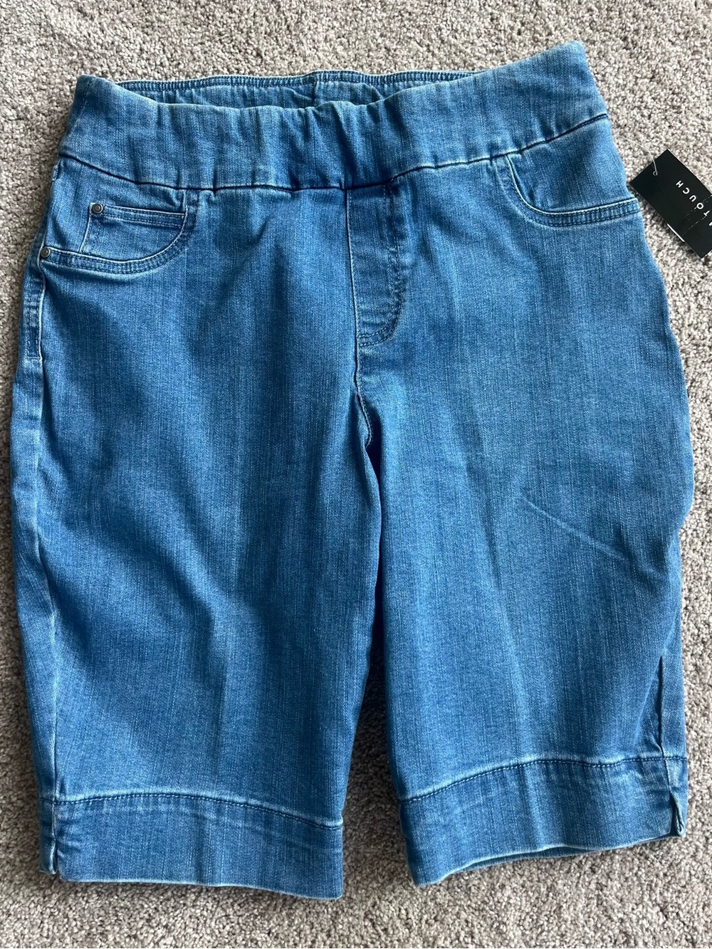 Stylish Women’s Blue Denim Bermuda Shorts. Brand new Size 6